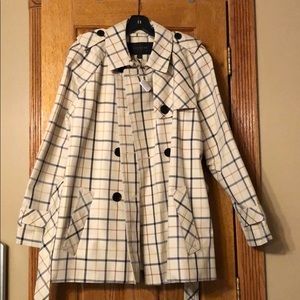 Tan Coach jacket. Never wore. XL